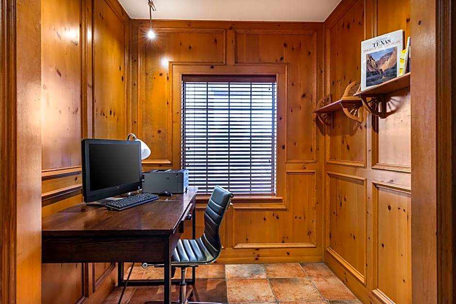 Best Western Dinosaur Valley Inn & Suites