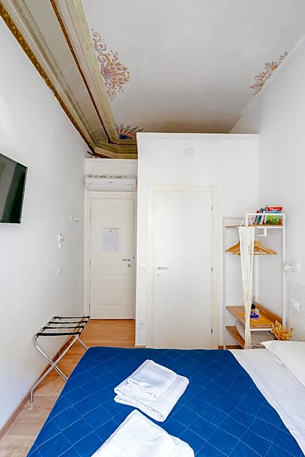 Florence Rooms