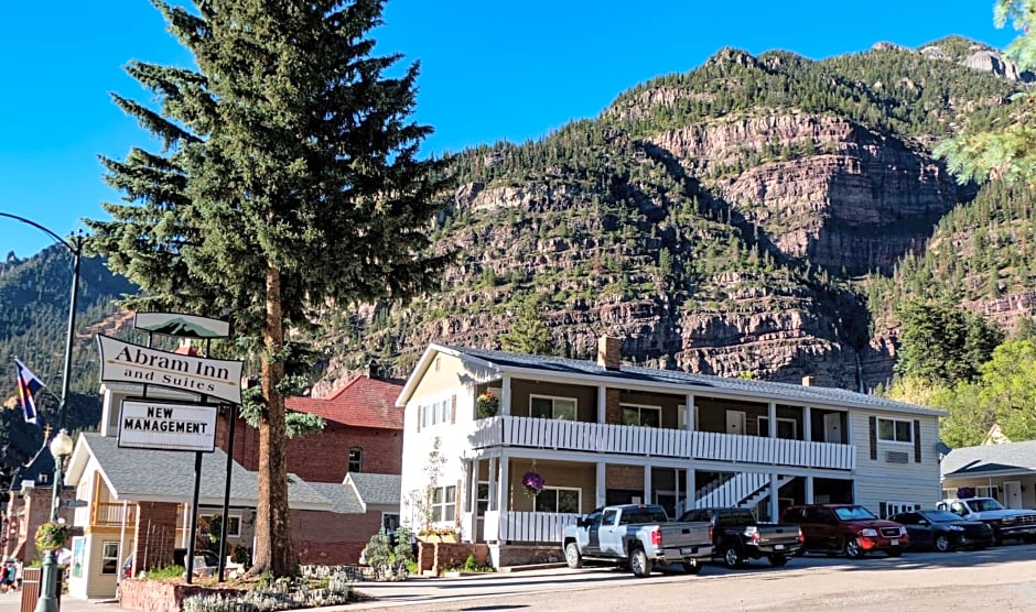 Abram Inn & Suites