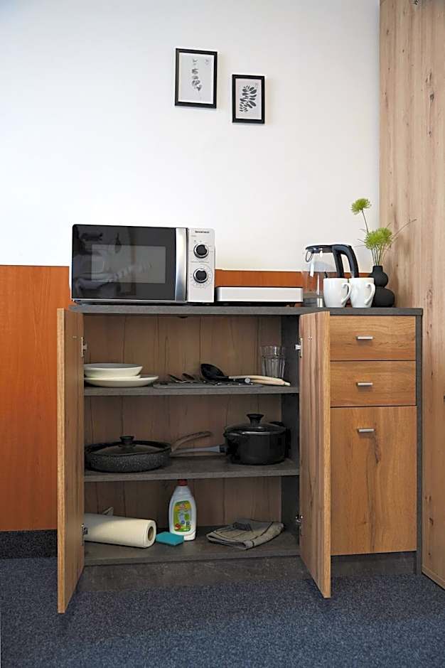 Morava 308 manželská postel a třetí lůžko Uherské Hradiště Šafaříkova 855