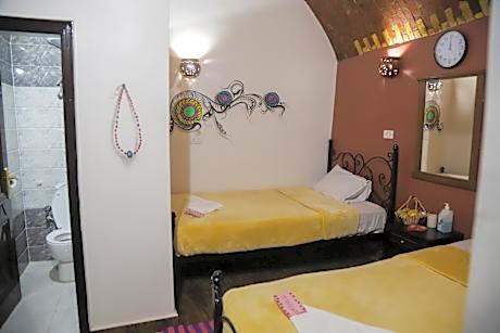 Deluxe Double Room with Side Sea View