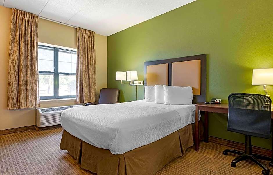 Extended Stay America Select Suites - Chicago - Darien