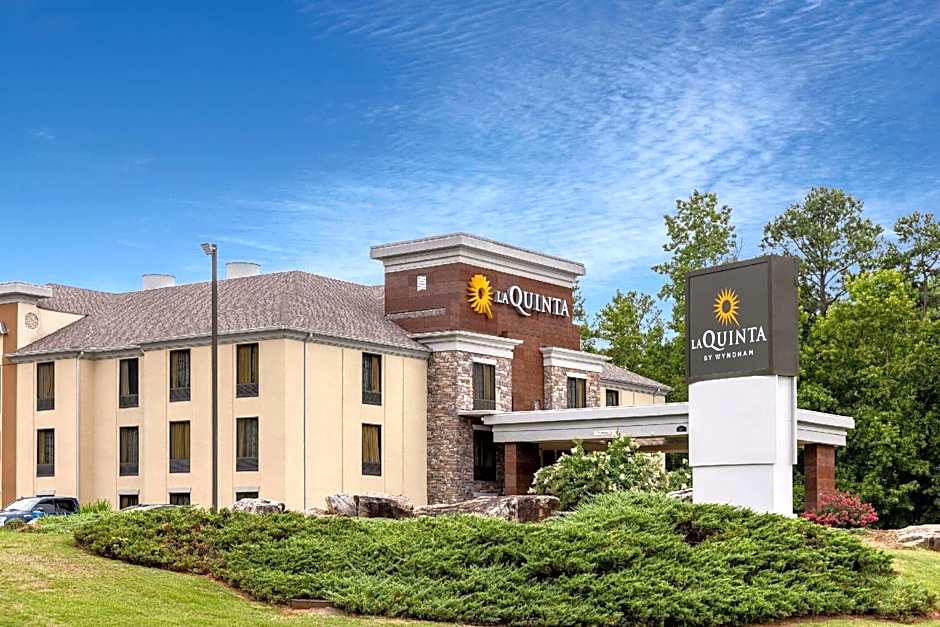 La Quinta Inn & Suites by Wyndham Covington