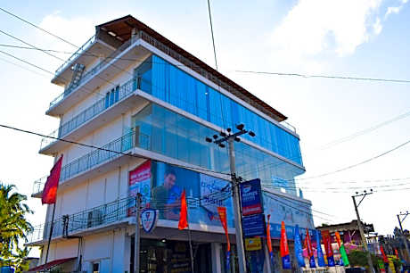 Catamaran 6 Guest Inn