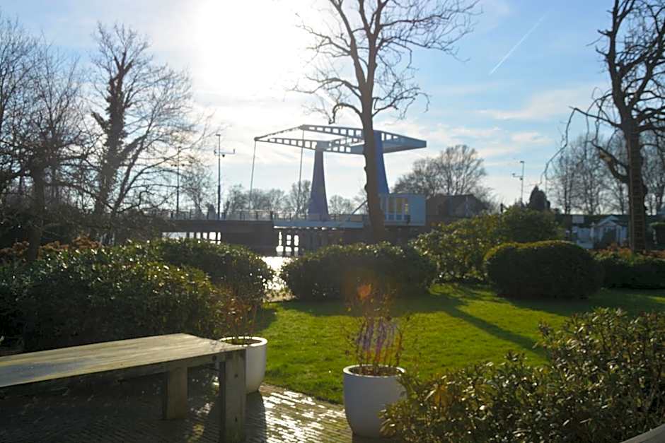'Room Eleven' aan de Vecht