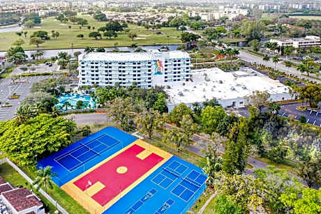 Chateau Mar Golf Resort, Trademark Collection by Wyndham