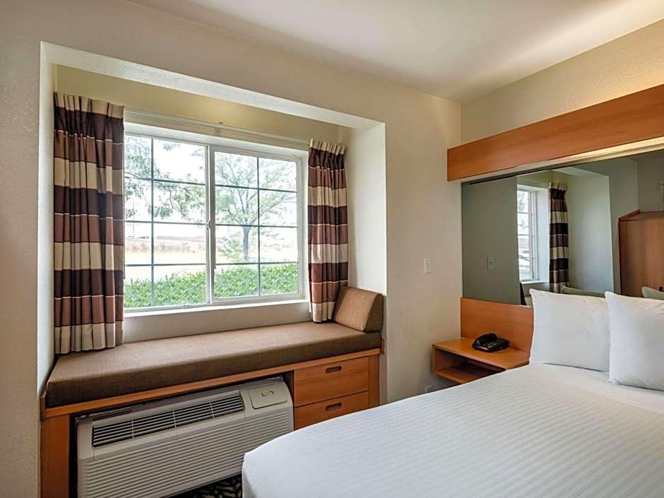 Microtel Inn & Suites By Wyndham Salt Lake City Airport