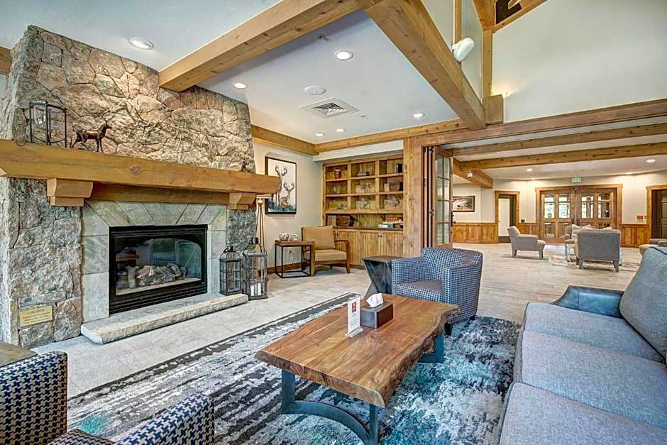 Mountain Thunder Lodge
