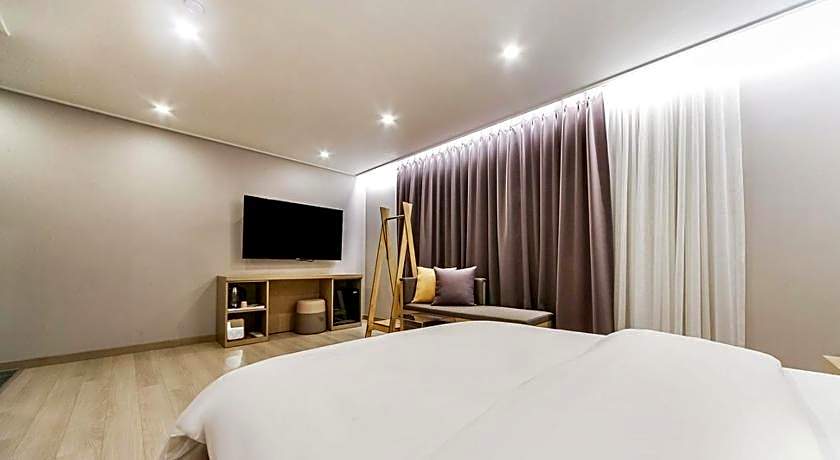 Centro Tourist Hotel