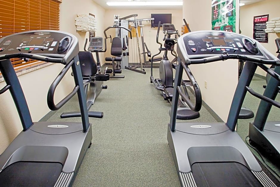 Candlewood Suites Colonial Heights - Fort Lee, an IHG Hotel