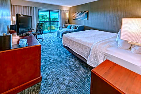 King Room with Sofa Bed and Balcony