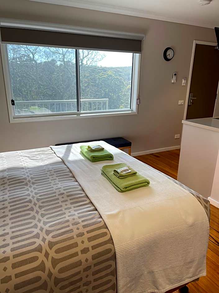 Sinclairs Country Retreat - Adults Only