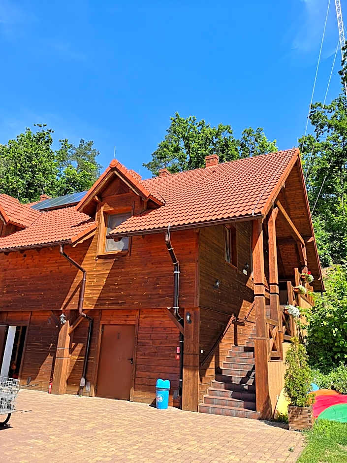 POD DEBEM Kompleks Zeglarsko-Rekreacyjny