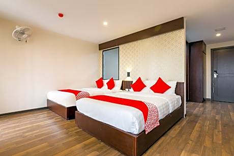 Deluxe Family Room
