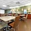 Quality Inn & Suites Charleston - Civic Center