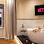Budapest Eye- Boutique Suites, by BQA