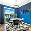 Beverly Hills Penthouse 2 BR Apt with Parking 407
