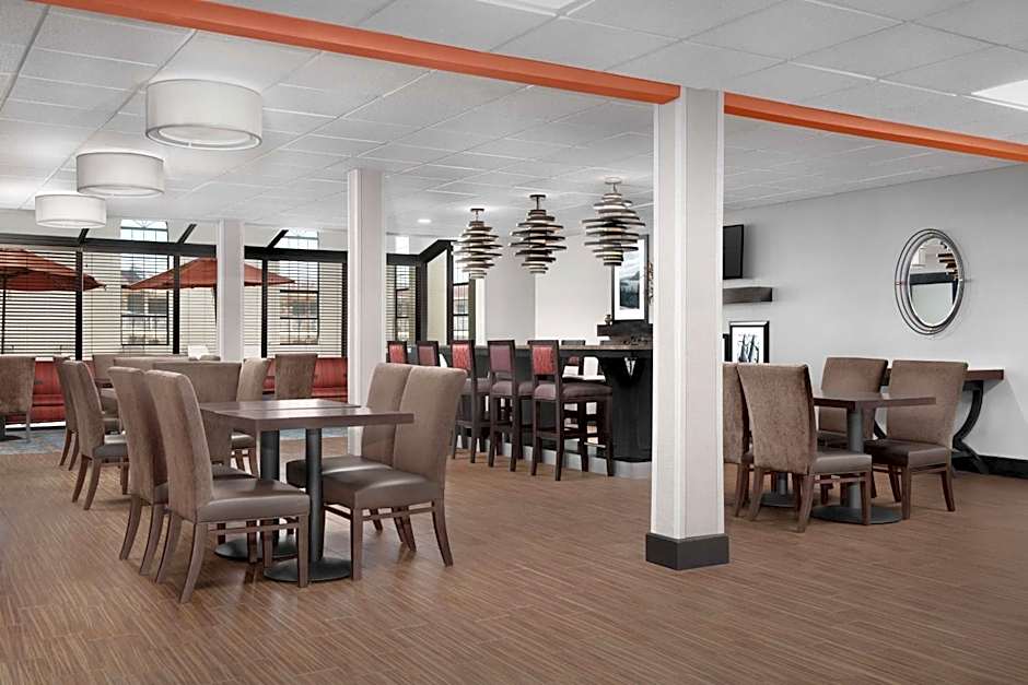 Hampton Inn By Hilton Russellville