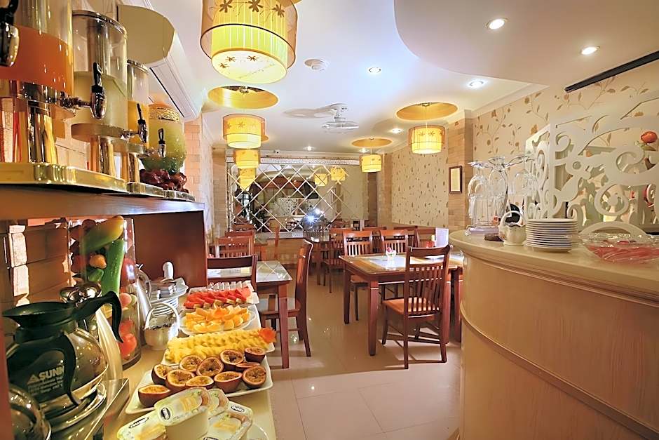 Hanoi House Hotel & Travel