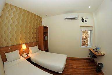 Tanjung Karang Hotel