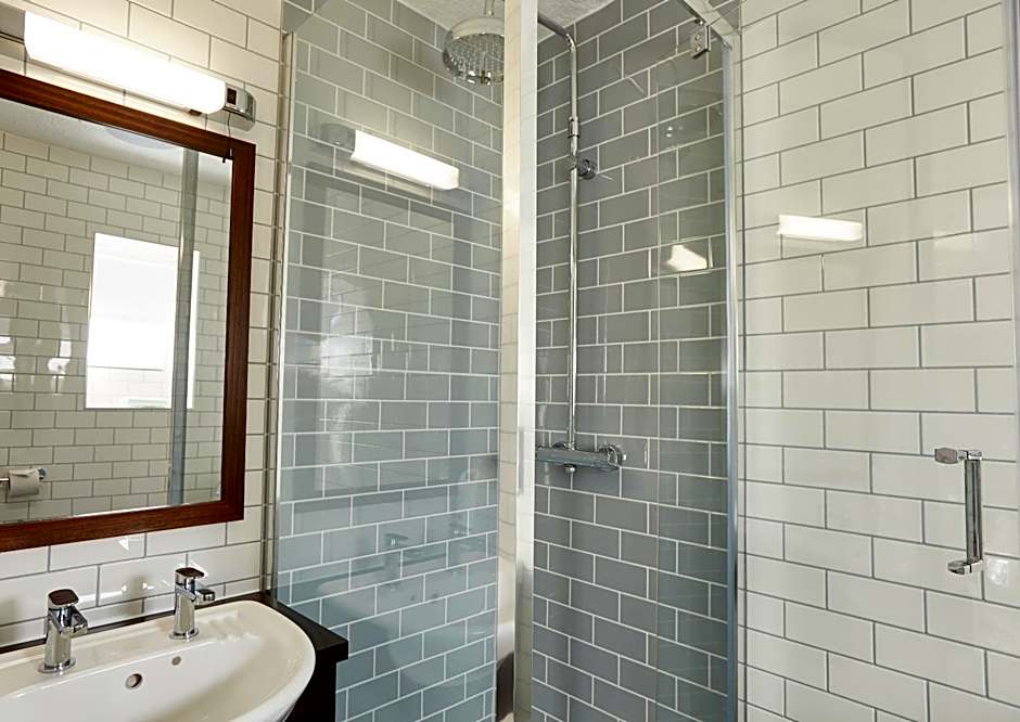 Darrington by Greene King Inns