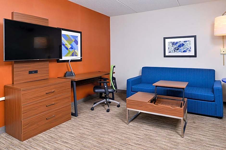 Holiday Inn Express & Suites Buffalo Downtown By IHG