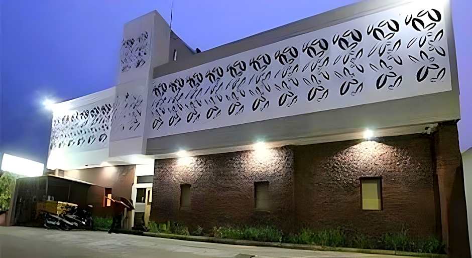 Hotel Laksana Solo Managed By Dafam