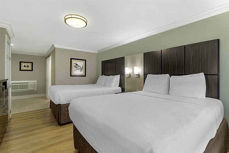 Best Western Bayfront Inn