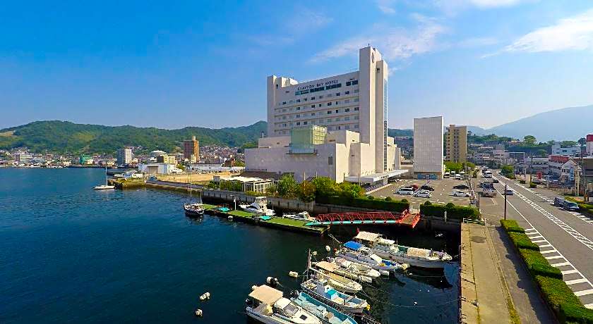 Clayton Bay Hotel