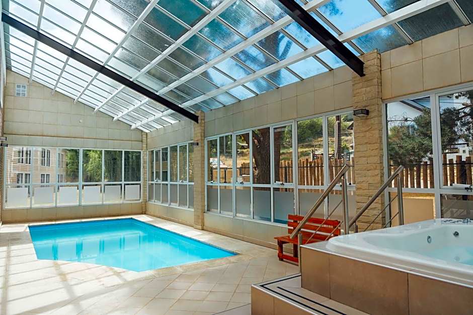 Cerro Calafate Hotel