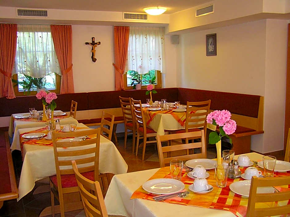 Turizem Loka Bed and Breakfast
