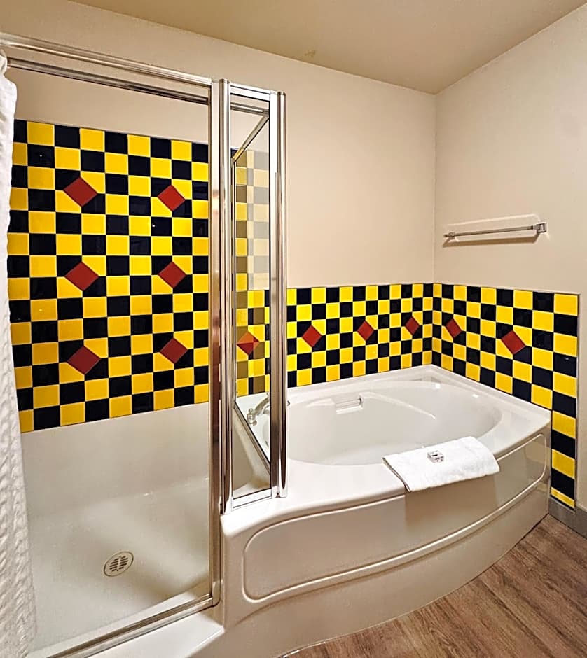 Super 8 by Wyndham Castlegar BC