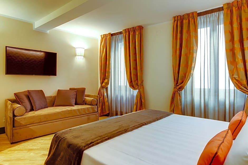 Solo Experience Hotel