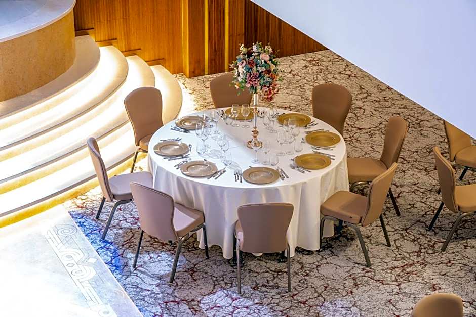 Alma Health & Spa Retreat