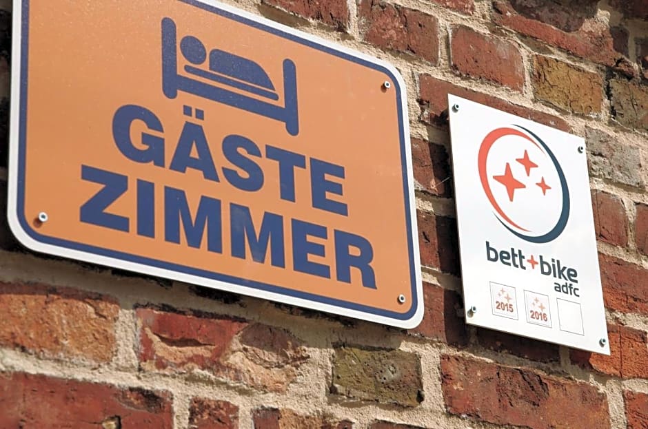 Stützpunkt Trebitz - Gästezimmer am Europaradweg R1