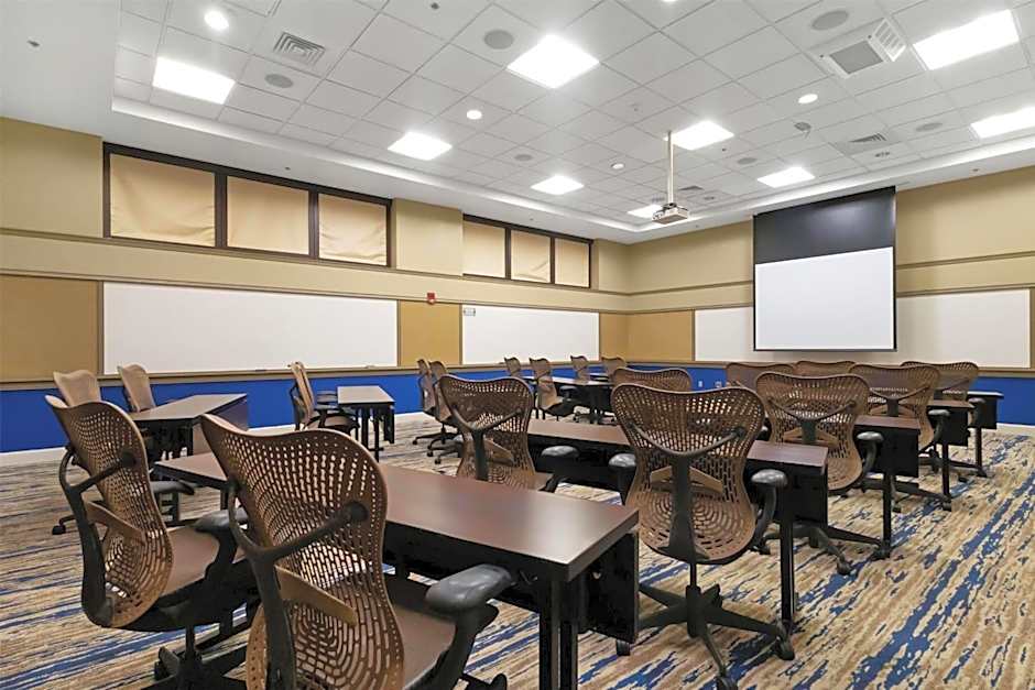 DoubleTree Hilton Hotel Exec Meeting Center Palm Beach Gardens