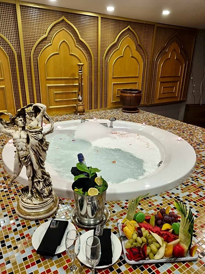 J'Adore Deluxe Hotel & Spa