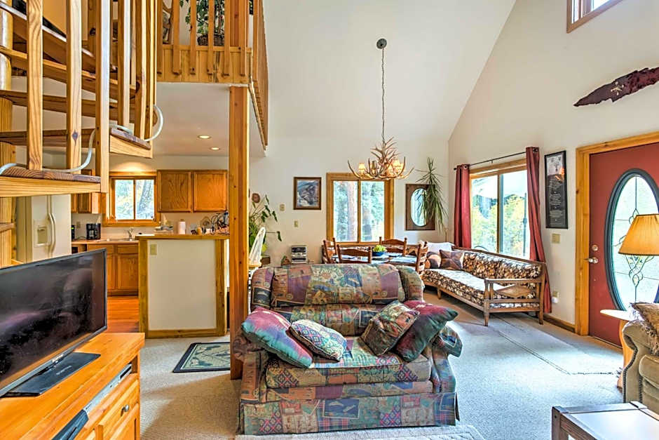 Marble Hideaway Cabin with Mountain Views and Deck!