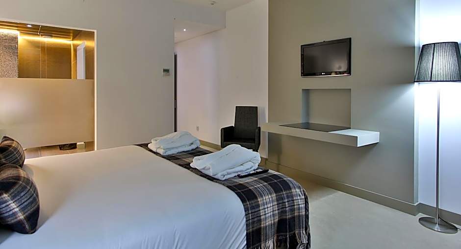 Delfim Douro Hotel