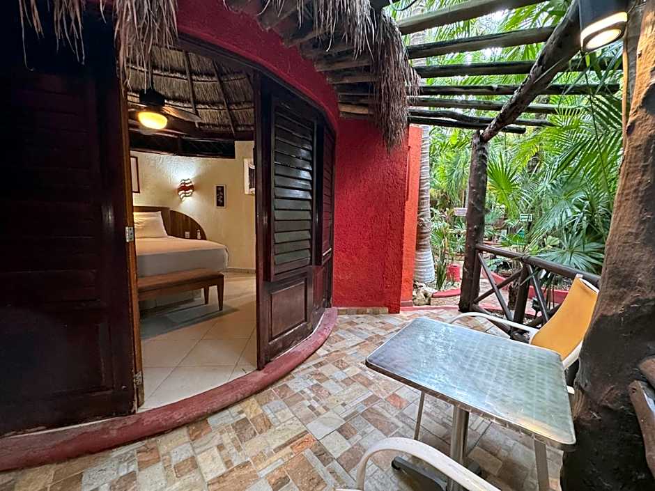Cocos Cabañas Playa del Carmen Adults Only
