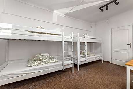 Quadruple Room with Private Bathroom