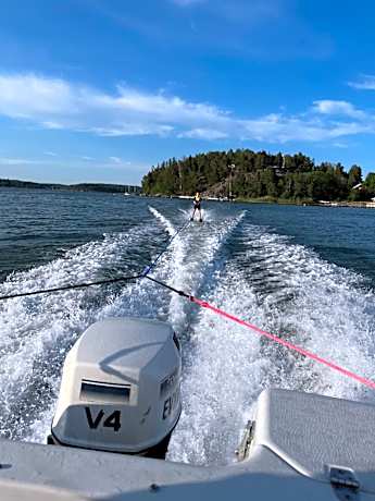 Swedish Beach House in Stockholm Archipelago, Skärgårdsstuga i Roslagen