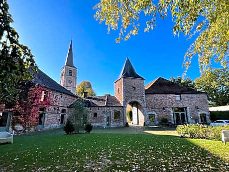 LOGIS-Hôtel-Restaurant La Gentilhommière