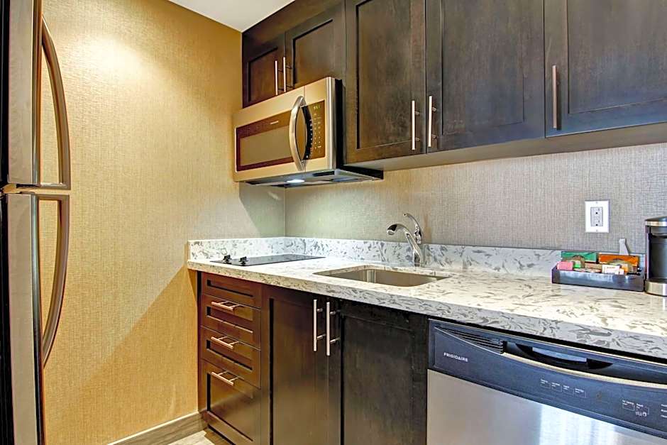 Homewood Suites by Hilton Ottawa-Kanata