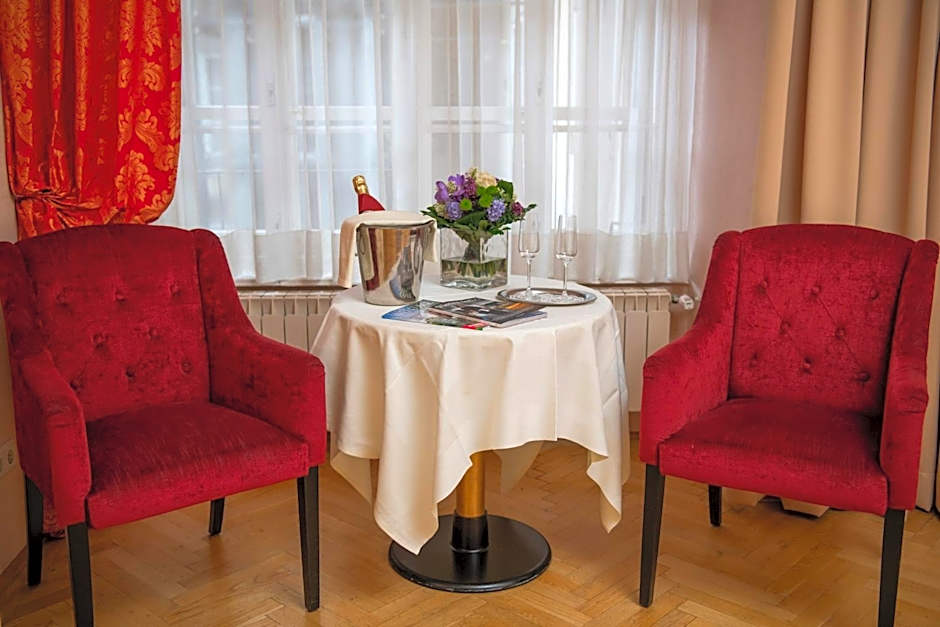 Pertschy Palais Hotel