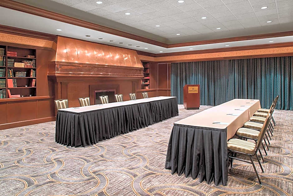 Sheraton Suites Akron Cuyahoga Falls