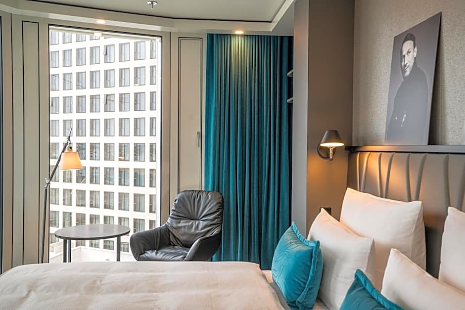 Motel One Berlin-Upper West