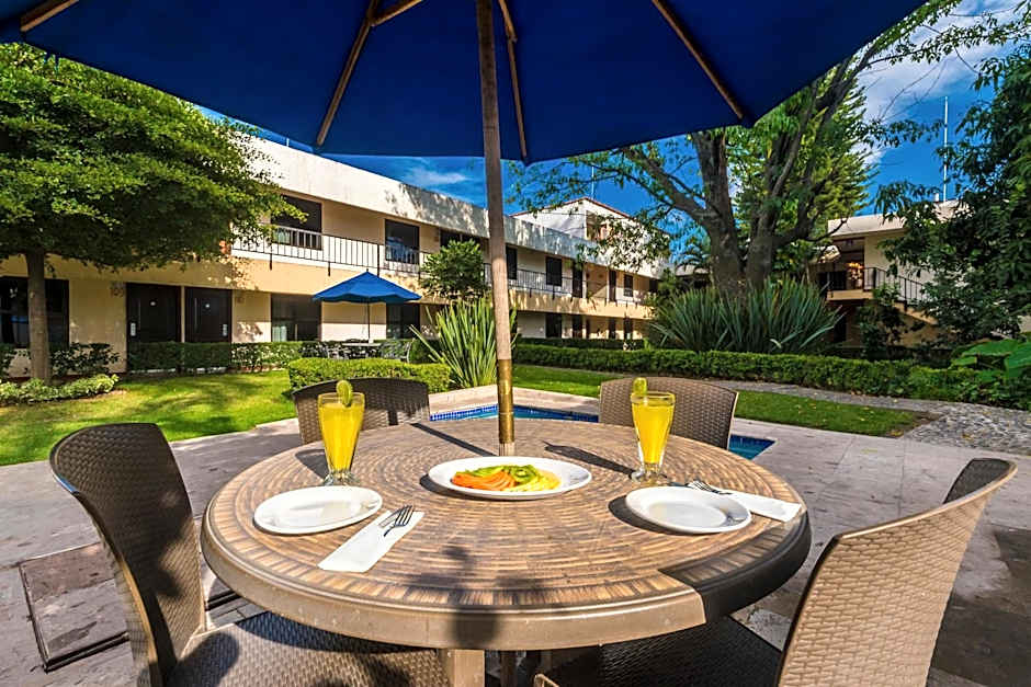 Hotel Puerta Del Sol Guadalajara