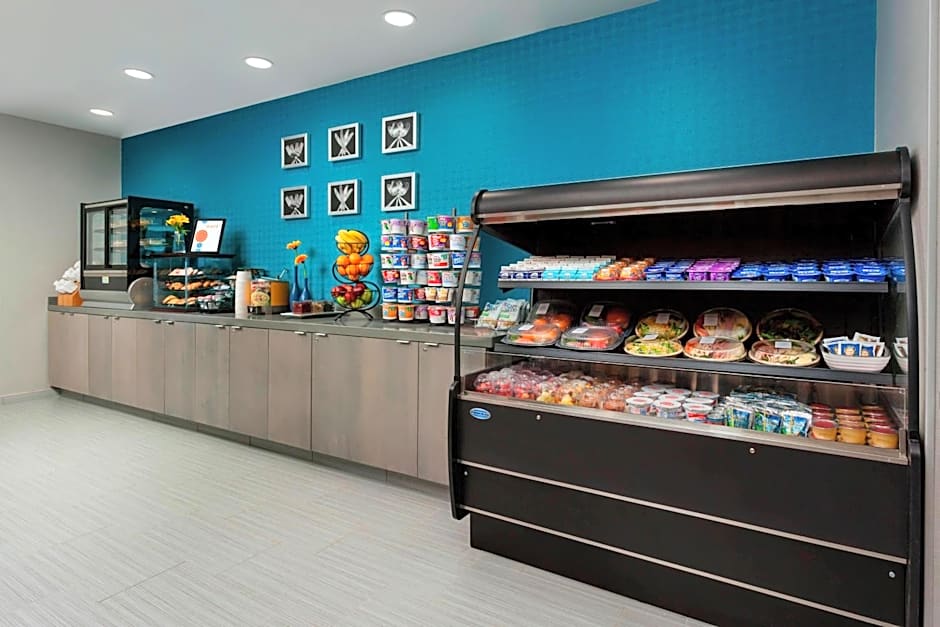Courtyard by Marriott Boston Cambridge
