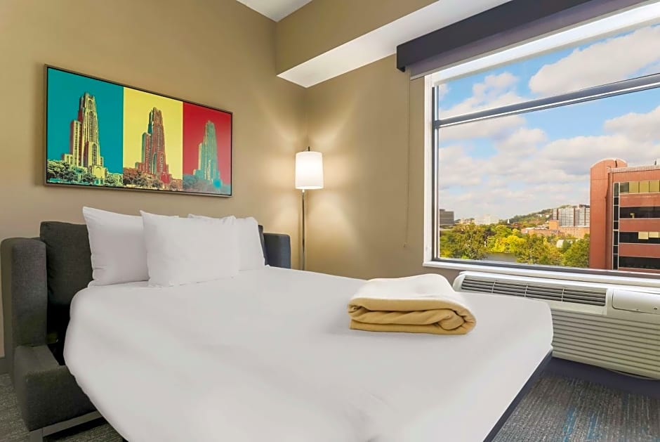 Hampton Inn By Hilton And Suites Pittsburgh-Downtown